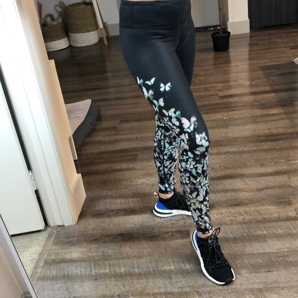 Alo Yoga x Gypset Goddess butterfly leggings
